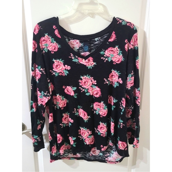 Rue21 Tops - EUC 2X Rue21 Long Sleeve Top